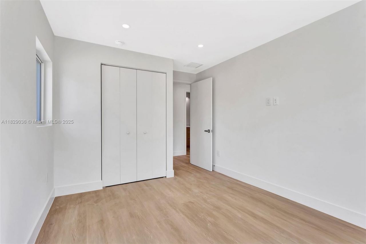 1571 NW 94th Way, Unit 11, Coral Springs, FL 33071 Photo