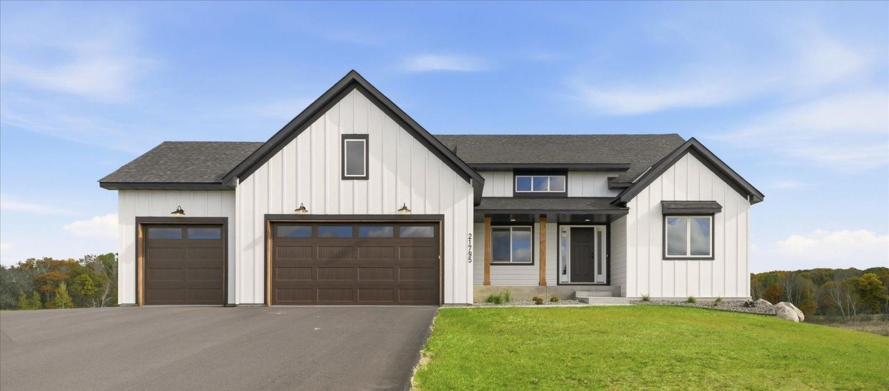 21795 Willys Street NE, East Bethel, MN 55011