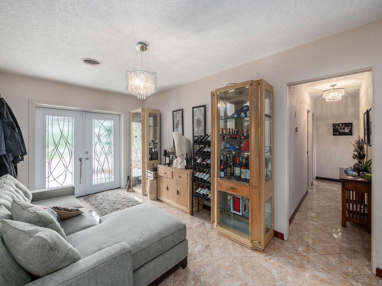 1818 Dolphin Boulevard S, Saint Petersburg, FL 33707 Photo