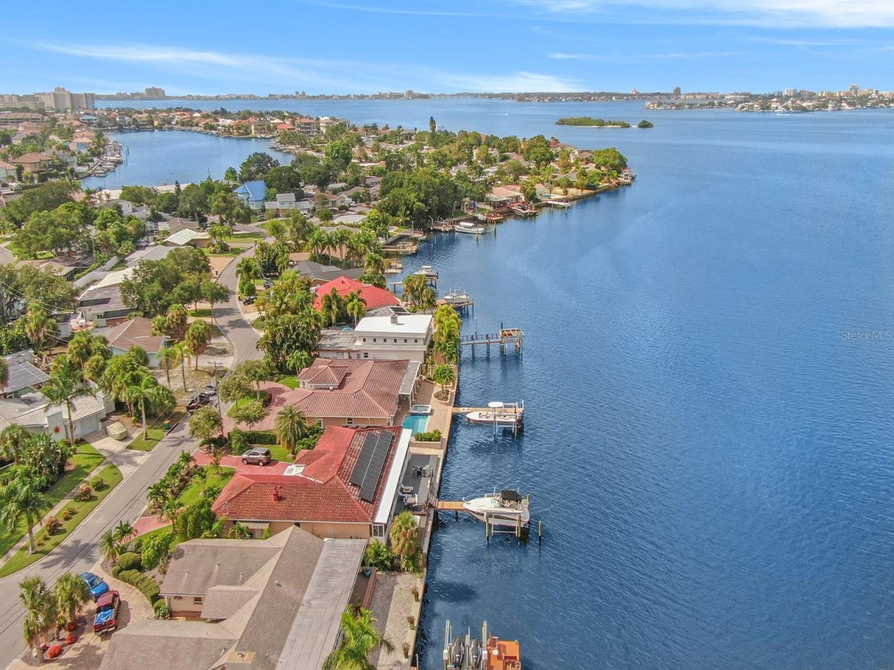 1818 Dolphin Boulevard S, Saint Petersburg, FL 33707 Photo