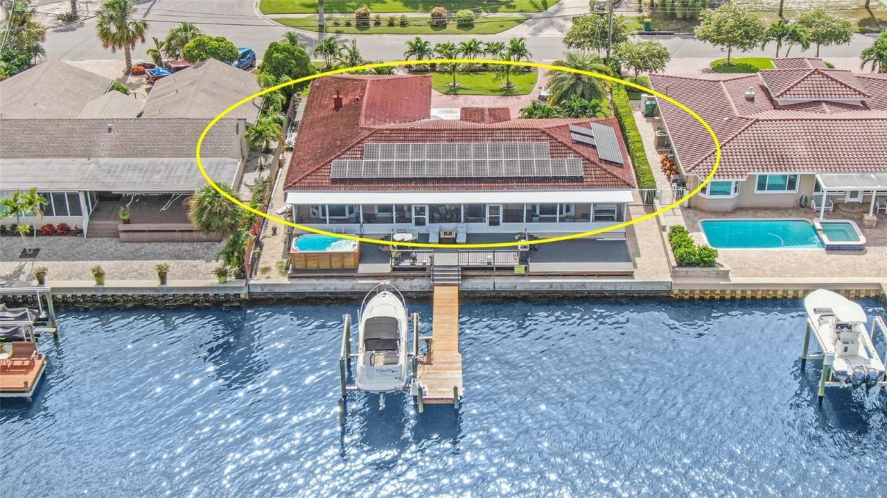 1818 Dolphin Boulevard S, Saint Petersburg, FL 33707 Photo