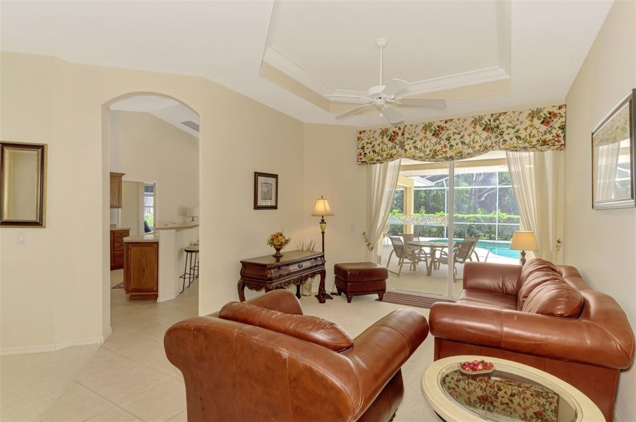 6644 Butlers Crest Drive, Bradenton, FL 34203 Photo