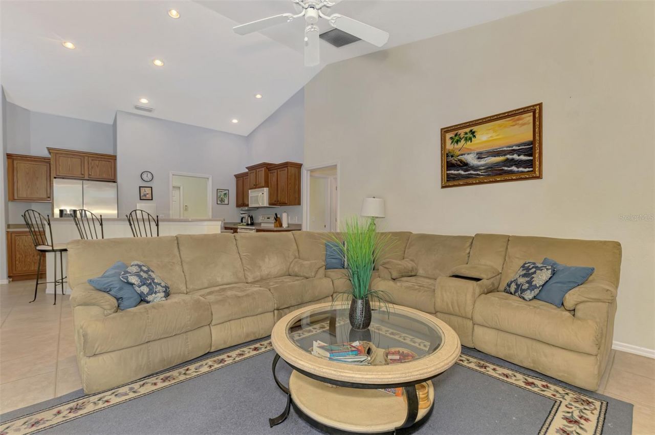 6644 Butlers Crest Drive, Bradenton, FL 34203 Photo