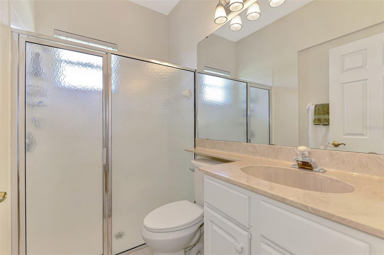 6644 Butlers Crest Drive, Bradenton, FL 34203 Photo