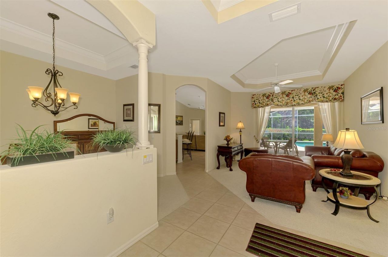 6644 Butlers Crest Drive, Bradenton, FL 34203 Photo