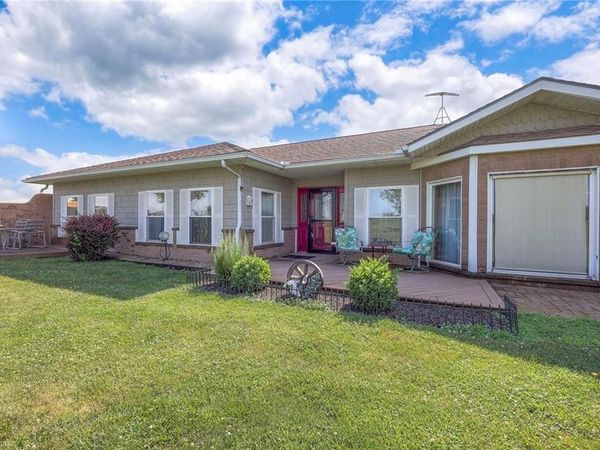 10804 Wellman Road, McLouth, KS 66054