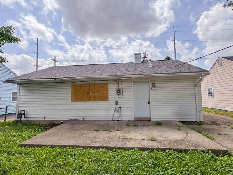 1048 S James Road, Columbus, OH 43227 Photo 22