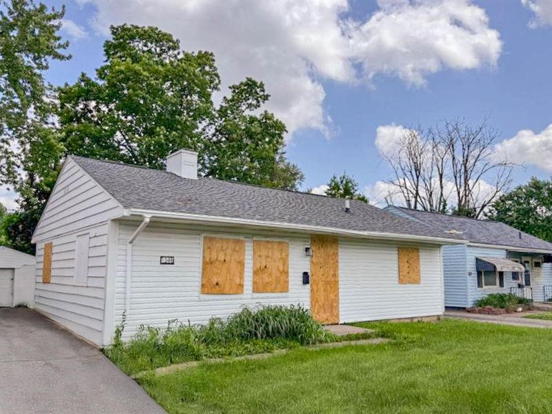 1048 S James Road, Columbus, OH 43227 Photo 3