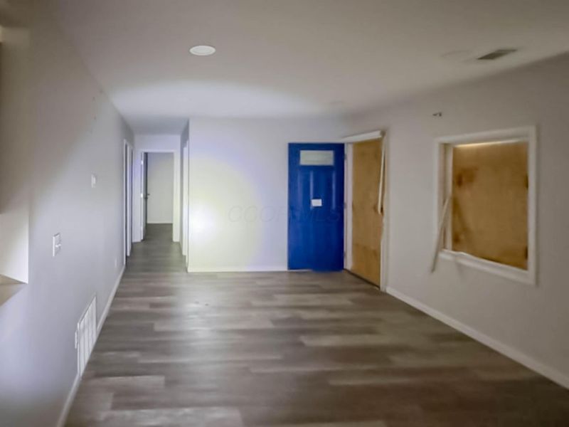 1048 S James Road, Columbus, OH 43227 Photo 4