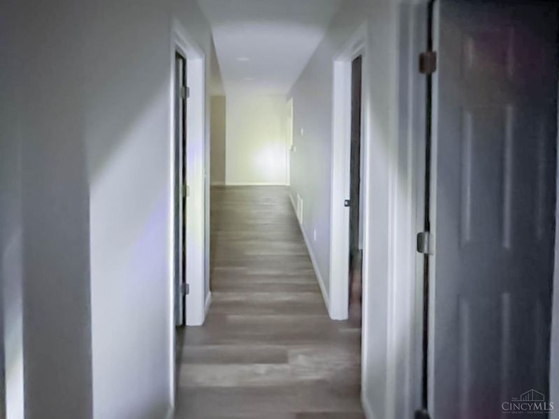 1048 S James Road, Columbus, OH 43227 Photo 20