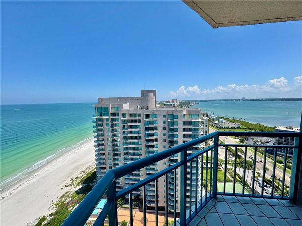 1540 GULF BOULEVARD, Unit 2107, CLEARWATER BEACH, FL 33767