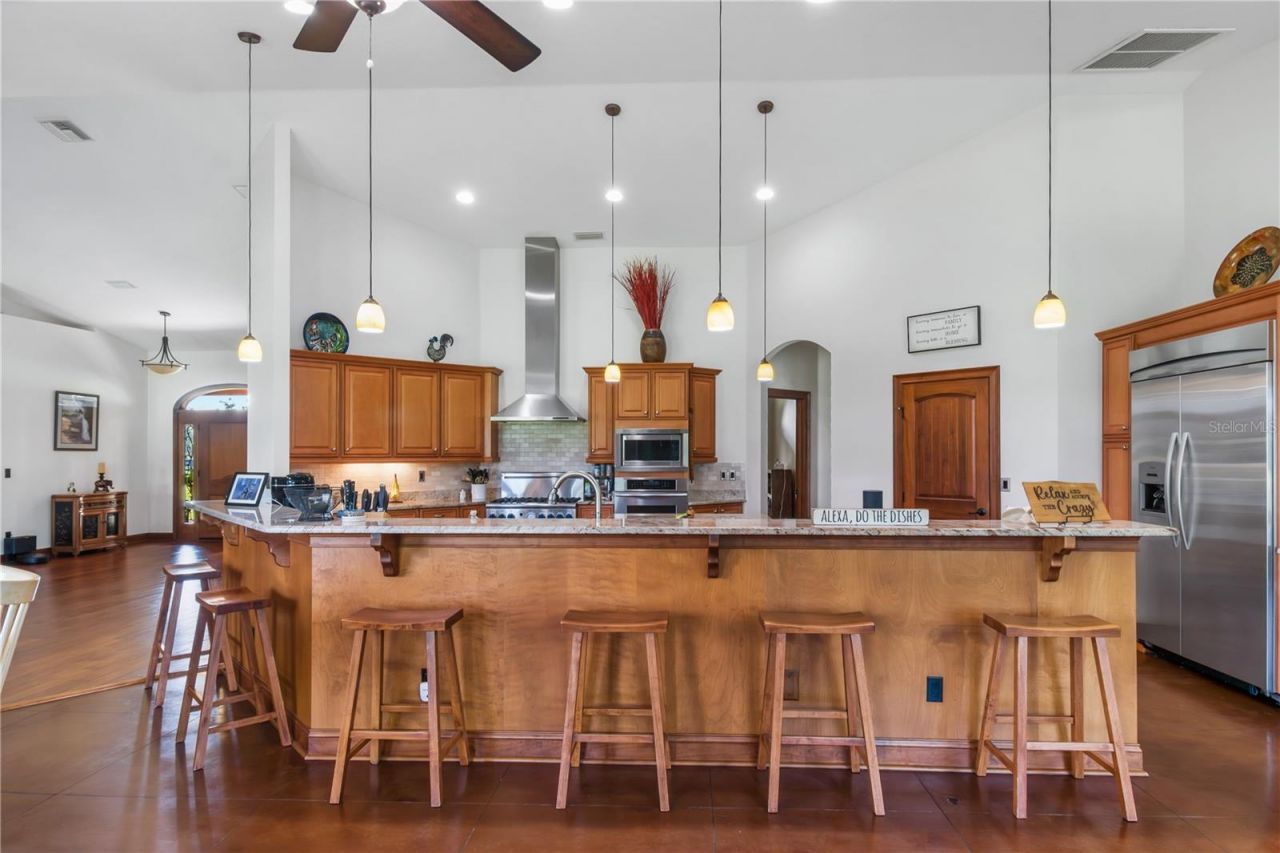 6140 NW 145th Avenue Road, Morriston, FL 32668 Photo