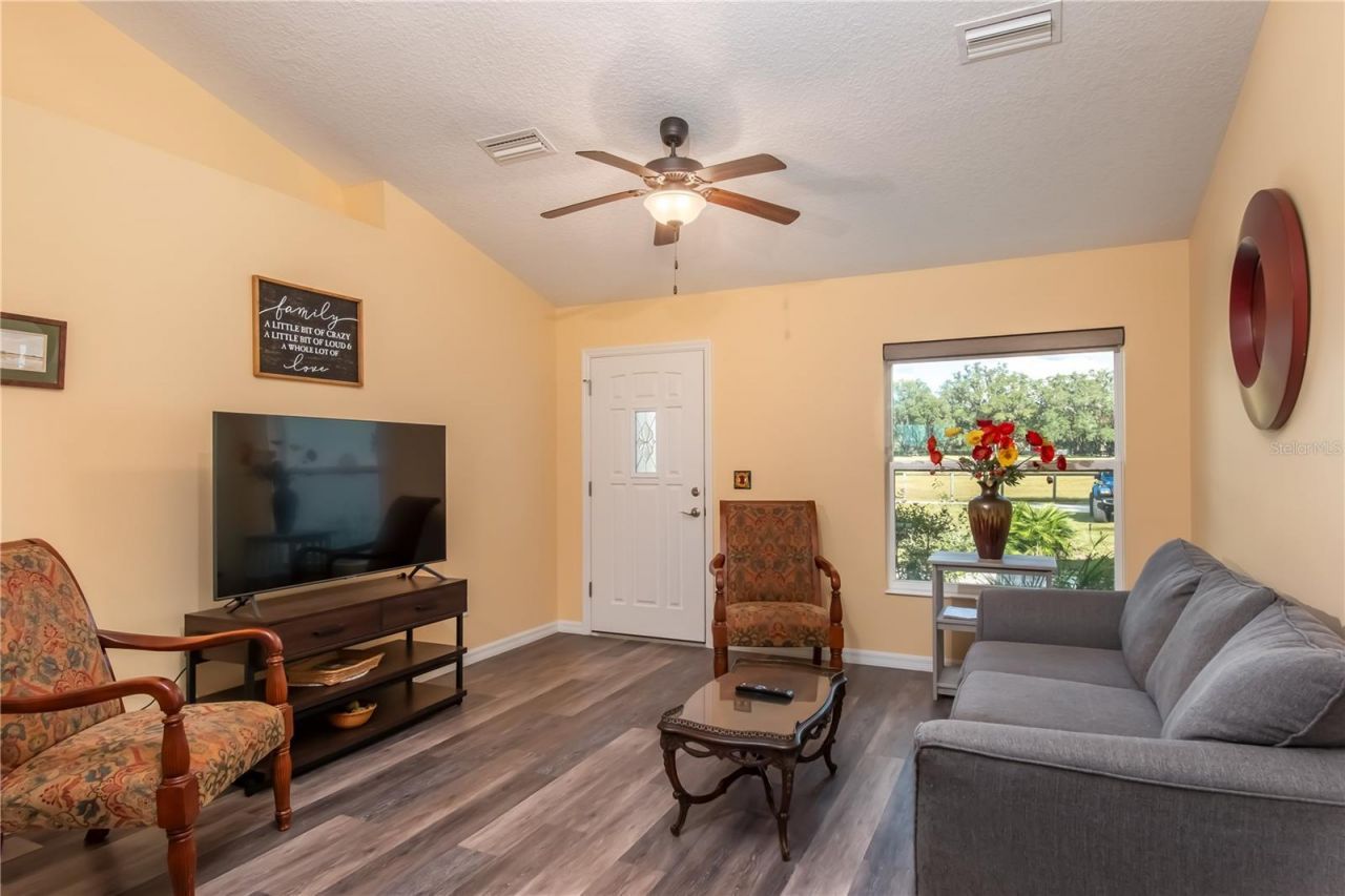 6140 NW 145th Avenue Road, Morriston, FL 32668 Photo