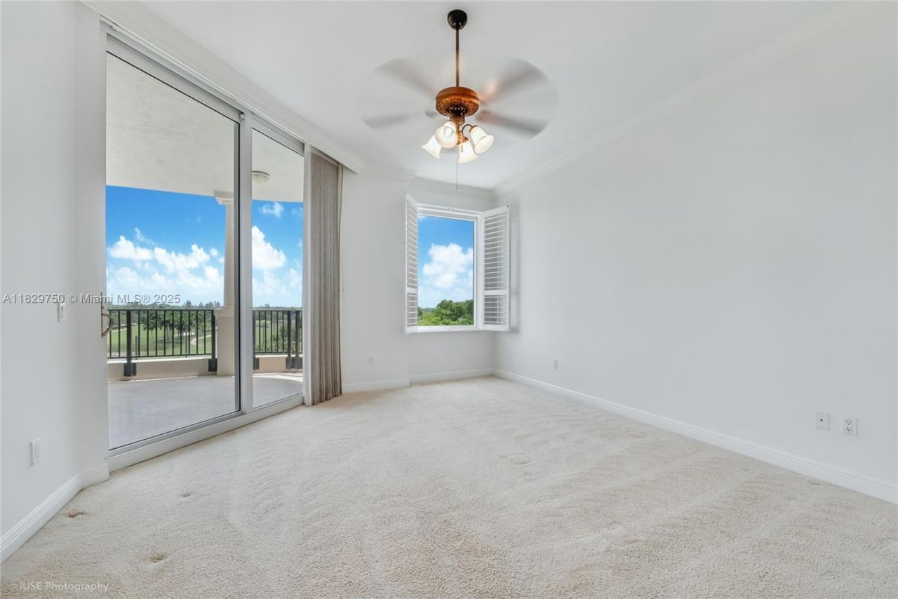 13621 Deering Bay Dr, Unit 502, Coral Gables, FL 33158 Photo