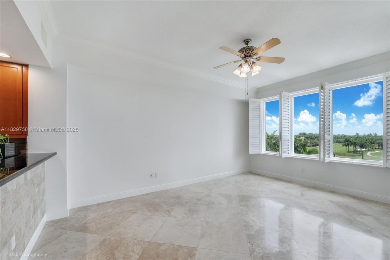 13621 Deering Bay Dr, Unit 502, Coral Gables, FL 33158 Photo