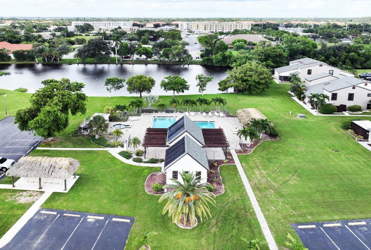 8849 Somerset Blvd, Fort Myers, FL 33919 Photo