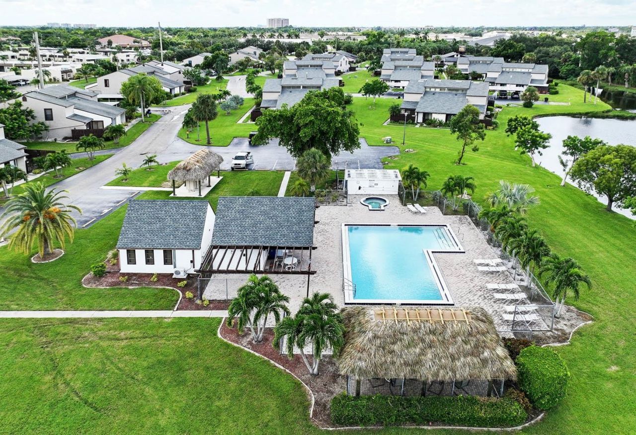 8849 Somerset Blvd, Fort Myers, FL 33919 Photo