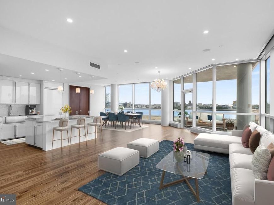 101 Walnut Street, Unit 6, Philadelphia, PA 19106 Main Photo