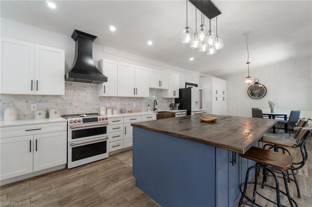 544 Bayside Dr, Fort Myers, FL 33919 Photo