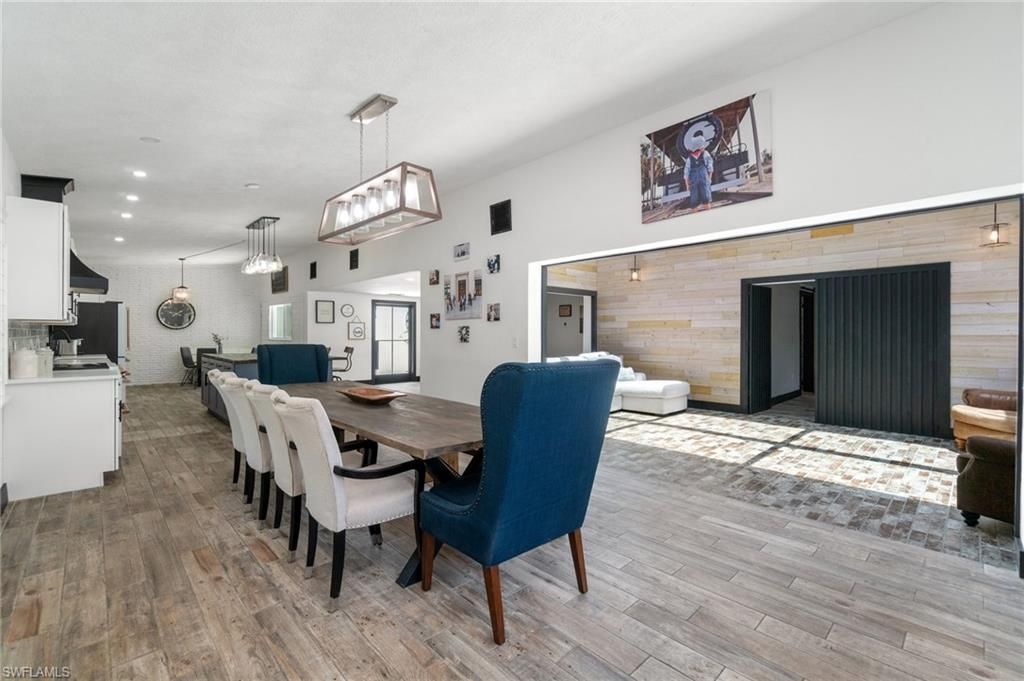 544 Bayside Dr, Fort Myers, FL 33919 Photo