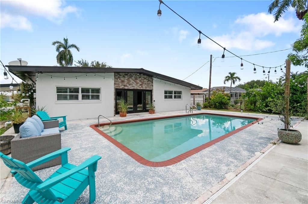 544 Bayside Dr, Fort Myers, FL 33919 Photo