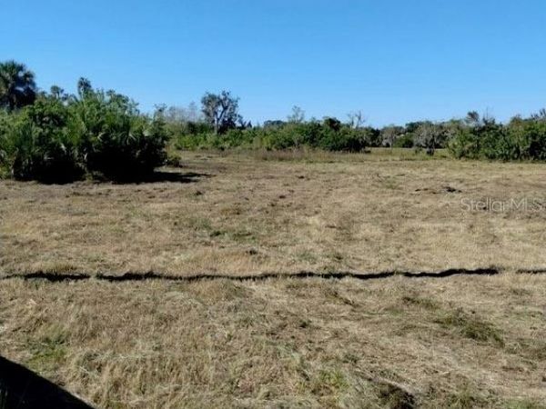 2820 CAMERON AVENUE, SANFORD, FL 32773