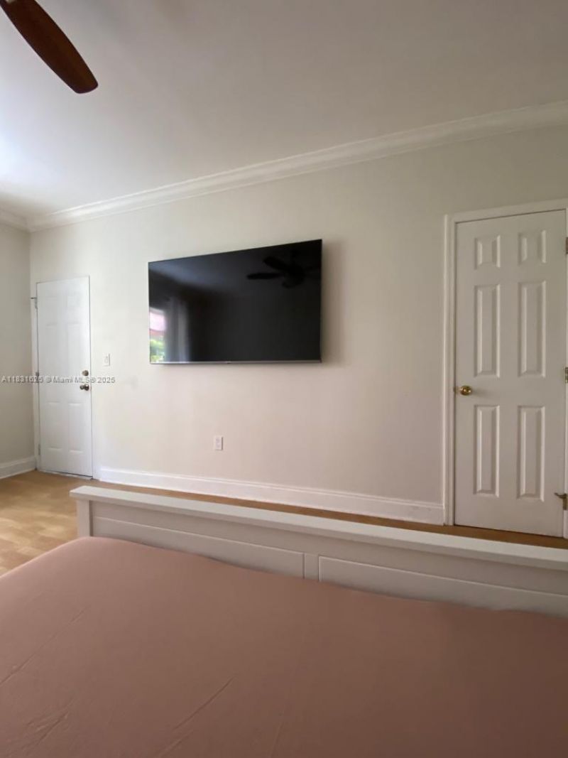 1227 Euclid Ave, Unit 6, Miami Beach, FL 33139 Photo