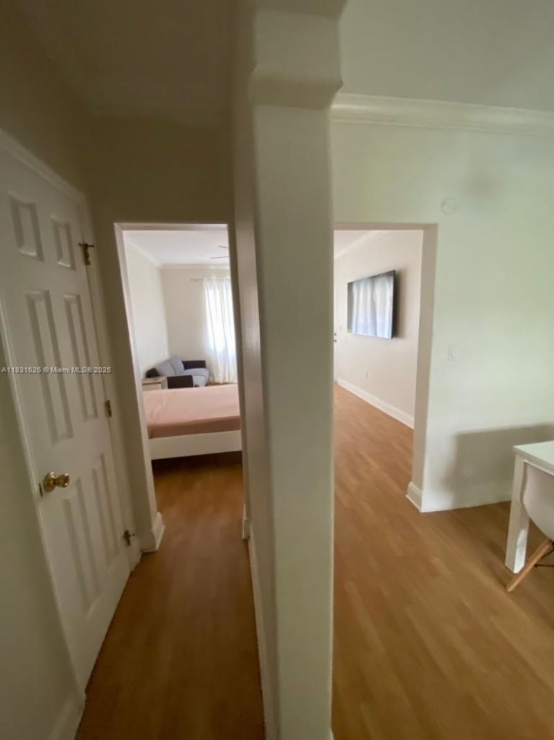 1227 Euclid Ave, Unit 6, Miami Beach, FL 33139 Photo