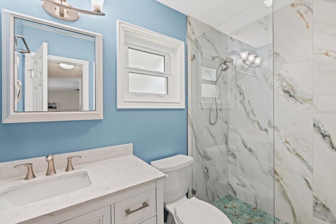 6016 Hibiscus Drive, Bradenton, FL 34207 Photo