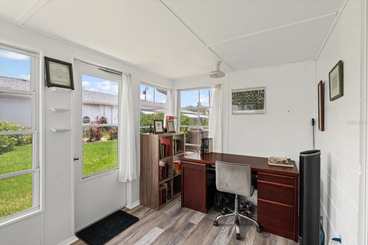 6016 Hibiscus Drive, Bradenton, FL 34207 Photo