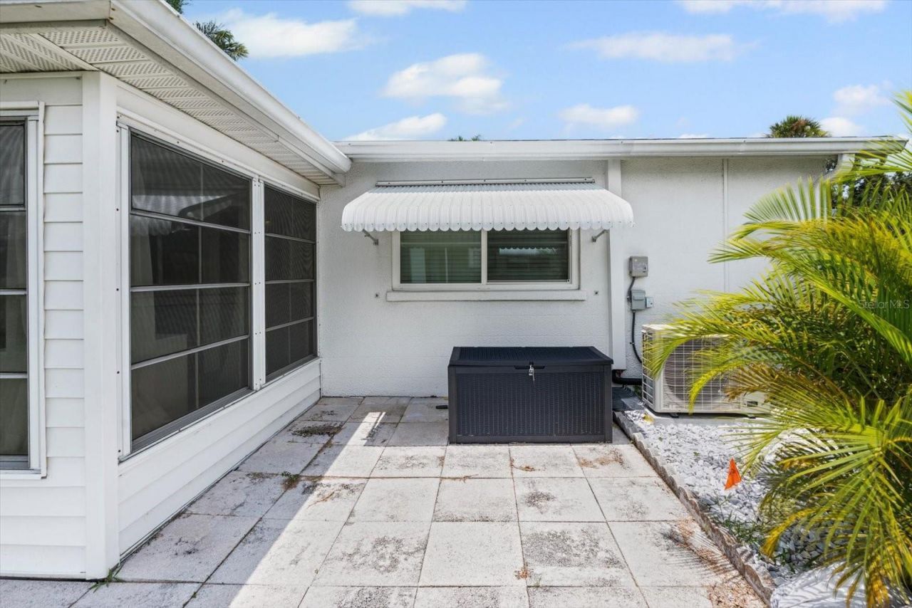 6016 Hibiscus Drive, Bradenton, FL 34207 Photo