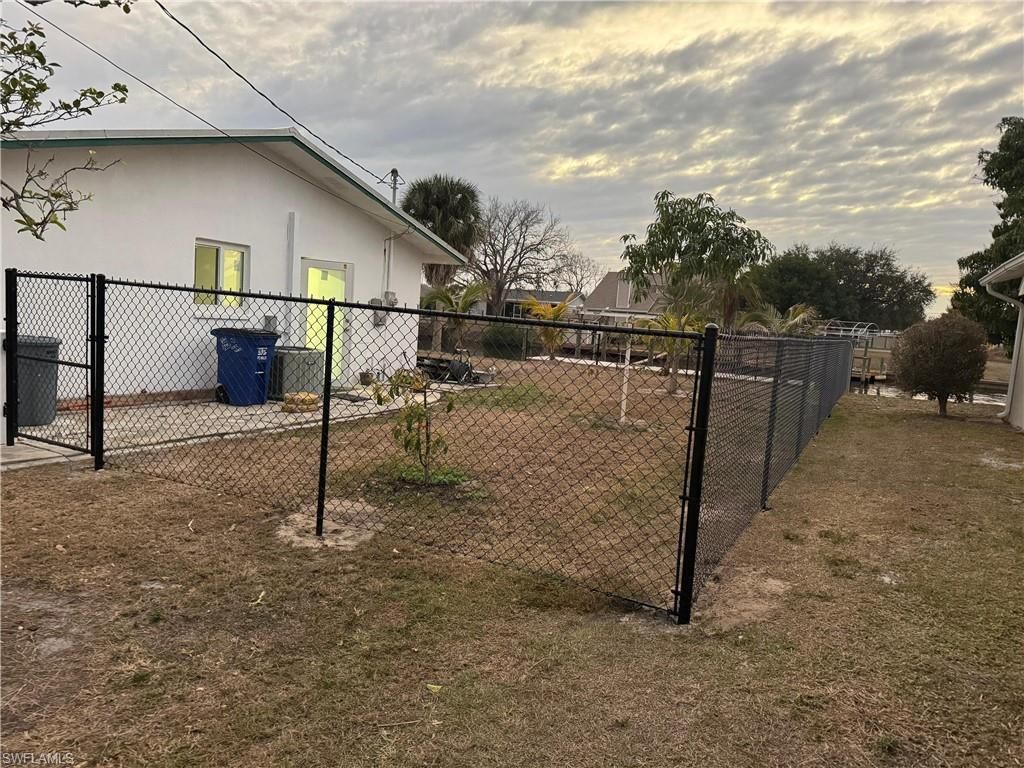 2231 Isle Of Pines Ave, Fort Myers, FL 33905 Photo