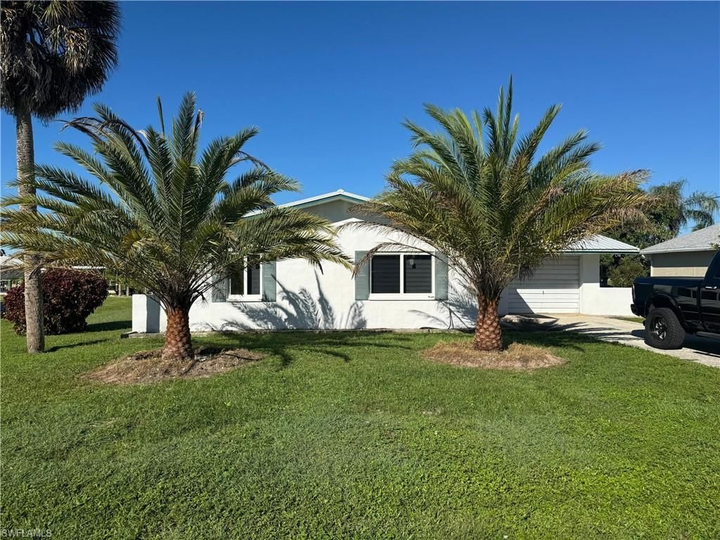 2231 Isle Of Pines Ave, Fort Myers, FL 33905 Photo