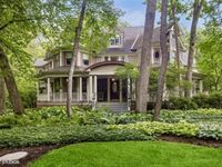 29W110 Forest Lane, Warrenville, IL 60555 primary photo