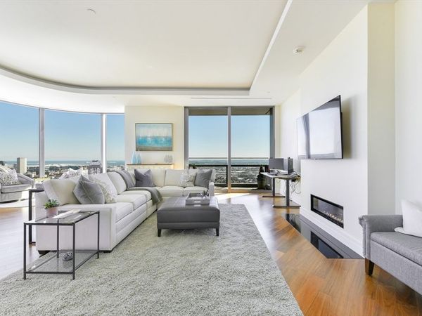 1 Dalton Street, Unit 5102, Boston, MA 02115