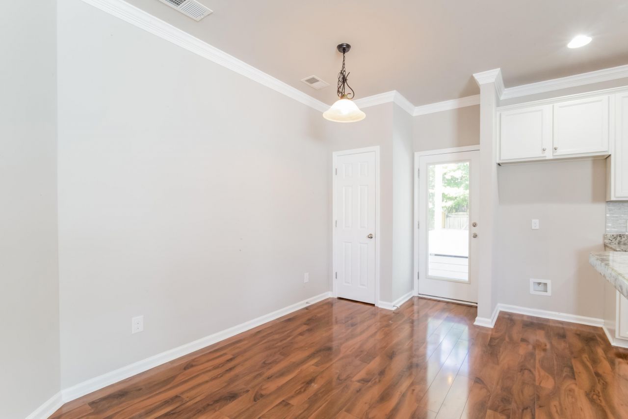 167 Meadow Wood Road Photo 6