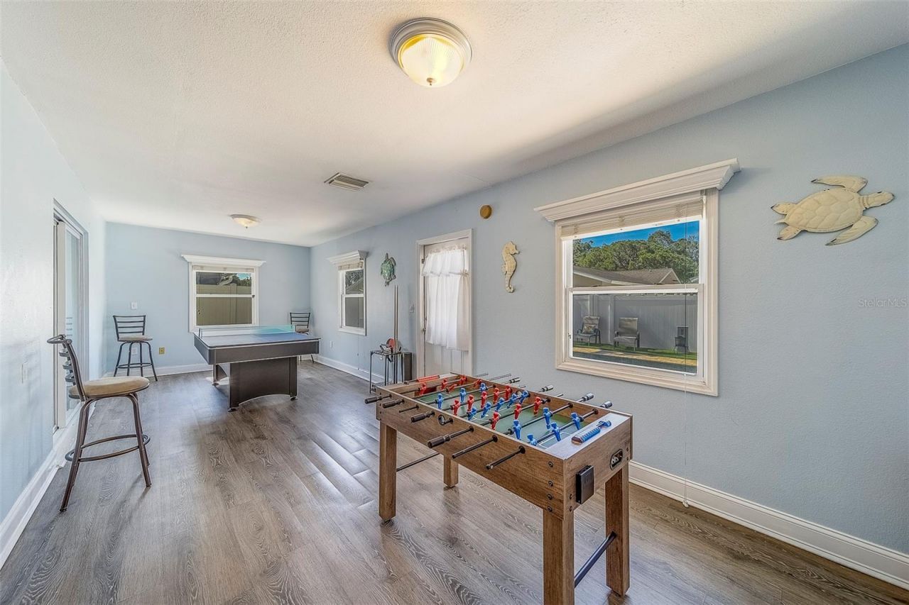 14414 91st Avenue, Seminole, FL 33776 Photo