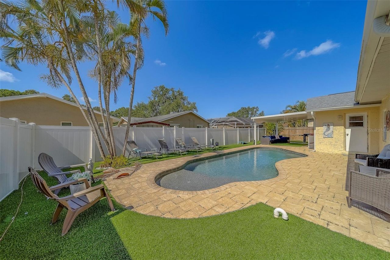 14414 91st Avenue, Seminole, FL 33776 Photo