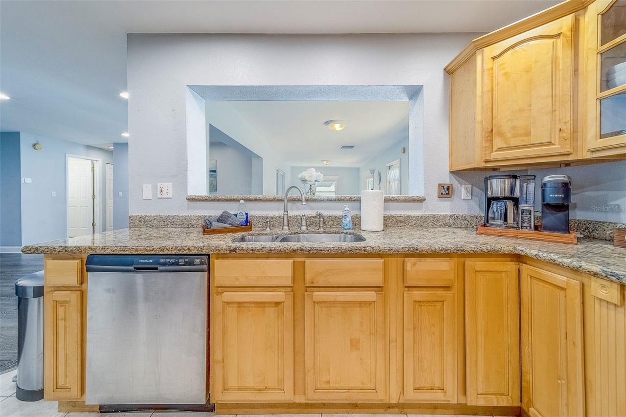 14414 91st Avenue, Seminole, FL 33776 Photo