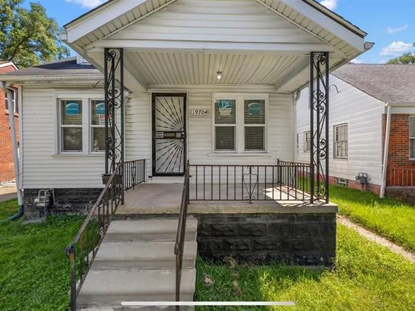 19704 Saint Aubin Street, Detroit, MI 48234