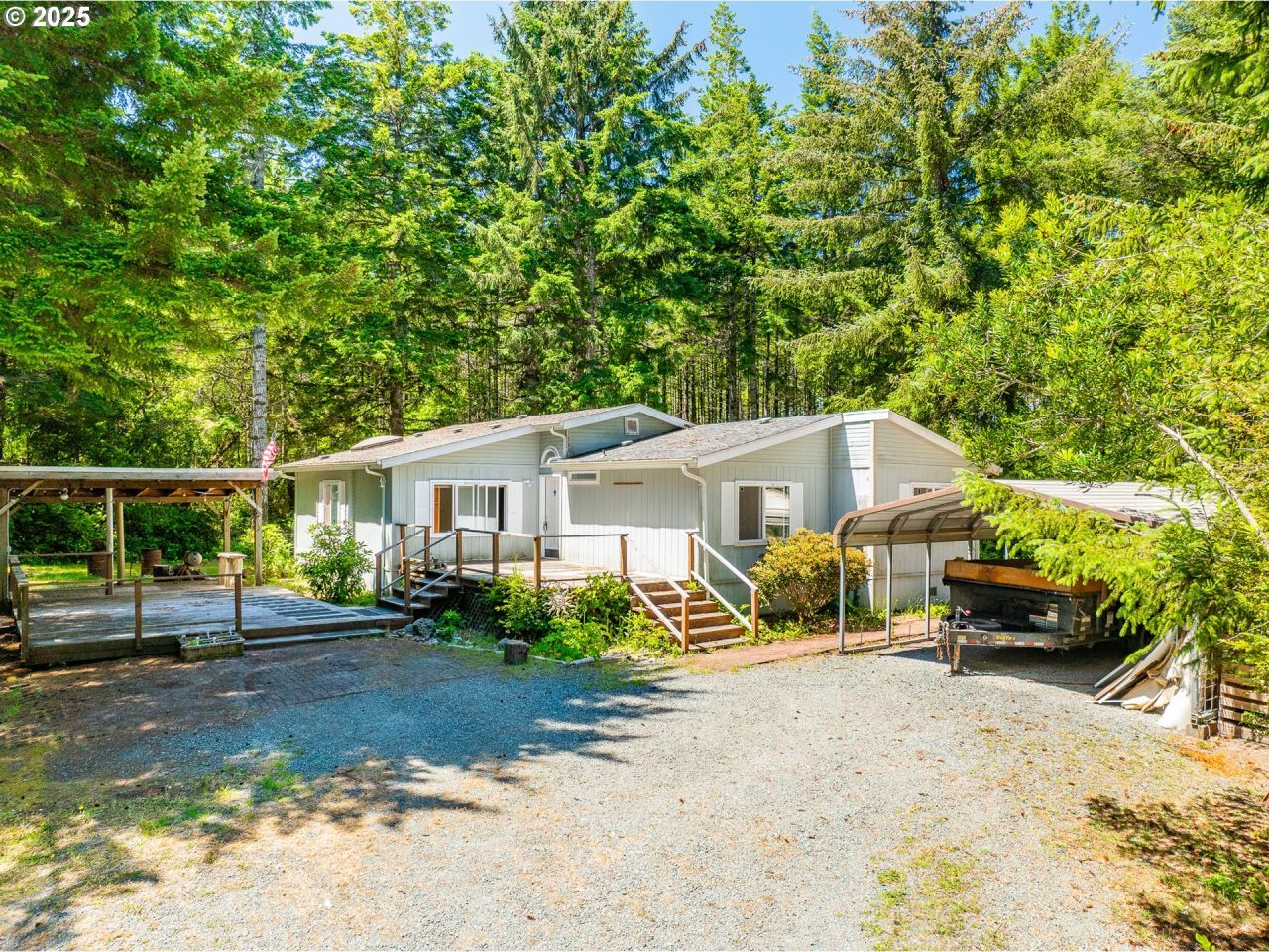 58897 Constance Dr, Bandon, OR 97411 Main Photo