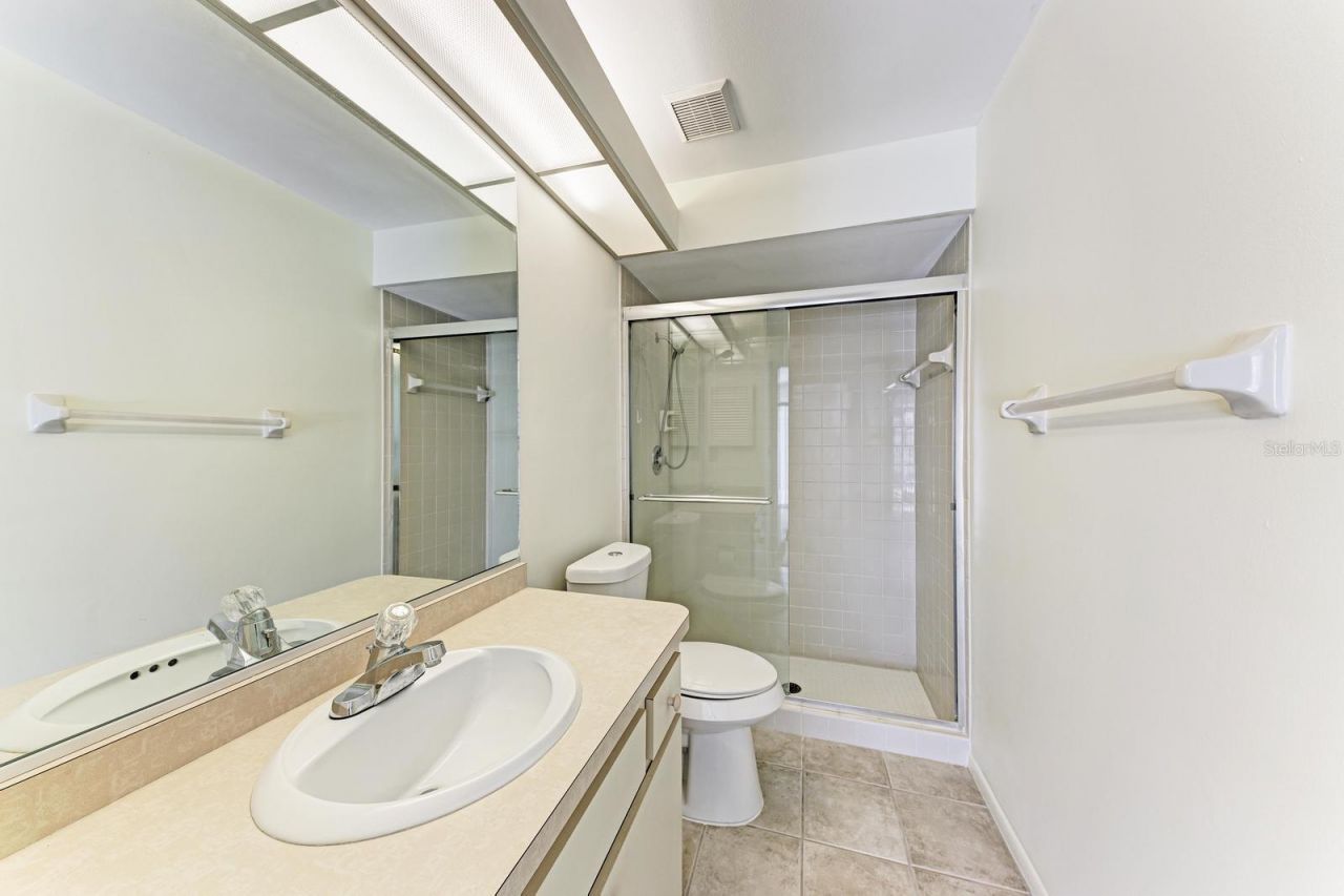 4154 Center Pointe Circle, Unit 57A, Sarasota, FL 34233 Photo