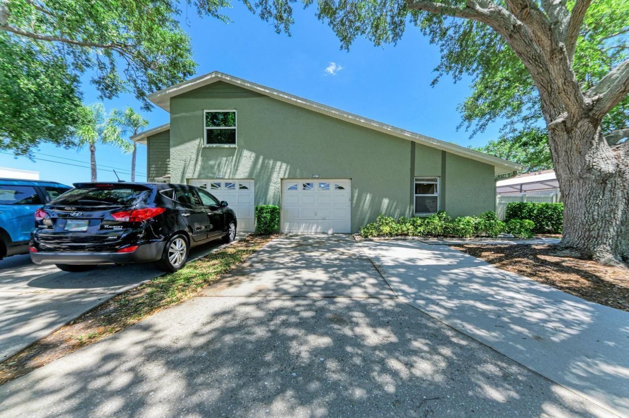 4154 Center Pointe Circle, Unit 57A, Sarasota, FL 34233 Photo