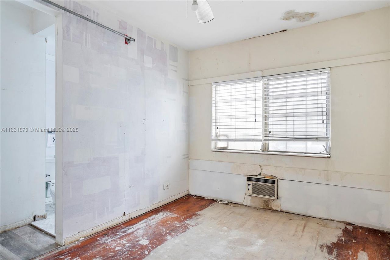 836 10th St, Unit 6, Miami Beach, FL 33139 Photo