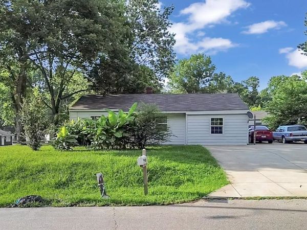 1030 FLOYD AVE, Memphis, TN 38127