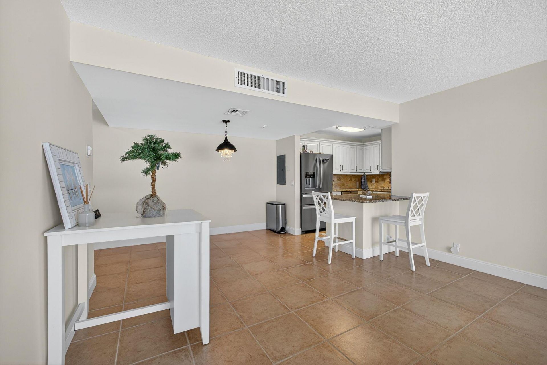 336 Golfview Road, Unit 905, North Palm Beach, FL 33408 Photo