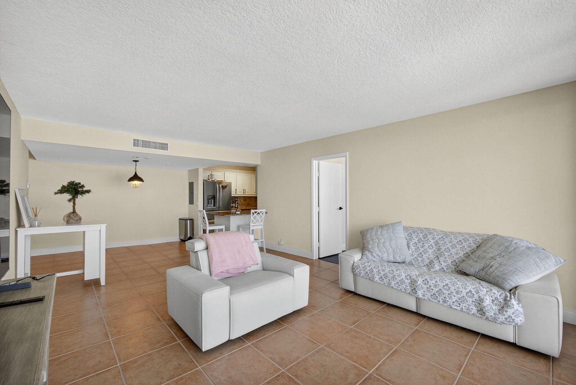 336 Golfview Road, Unit 905, North Palm Beach, FL 33408 Photo