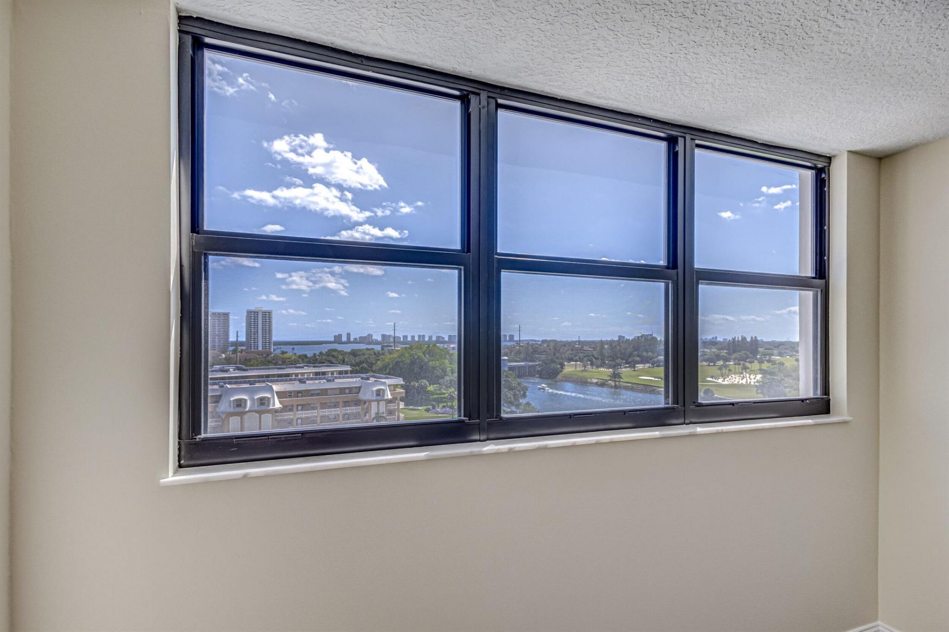 336 Golfview Road, Unit 905, North Palm Beach, FL 33408 Photo