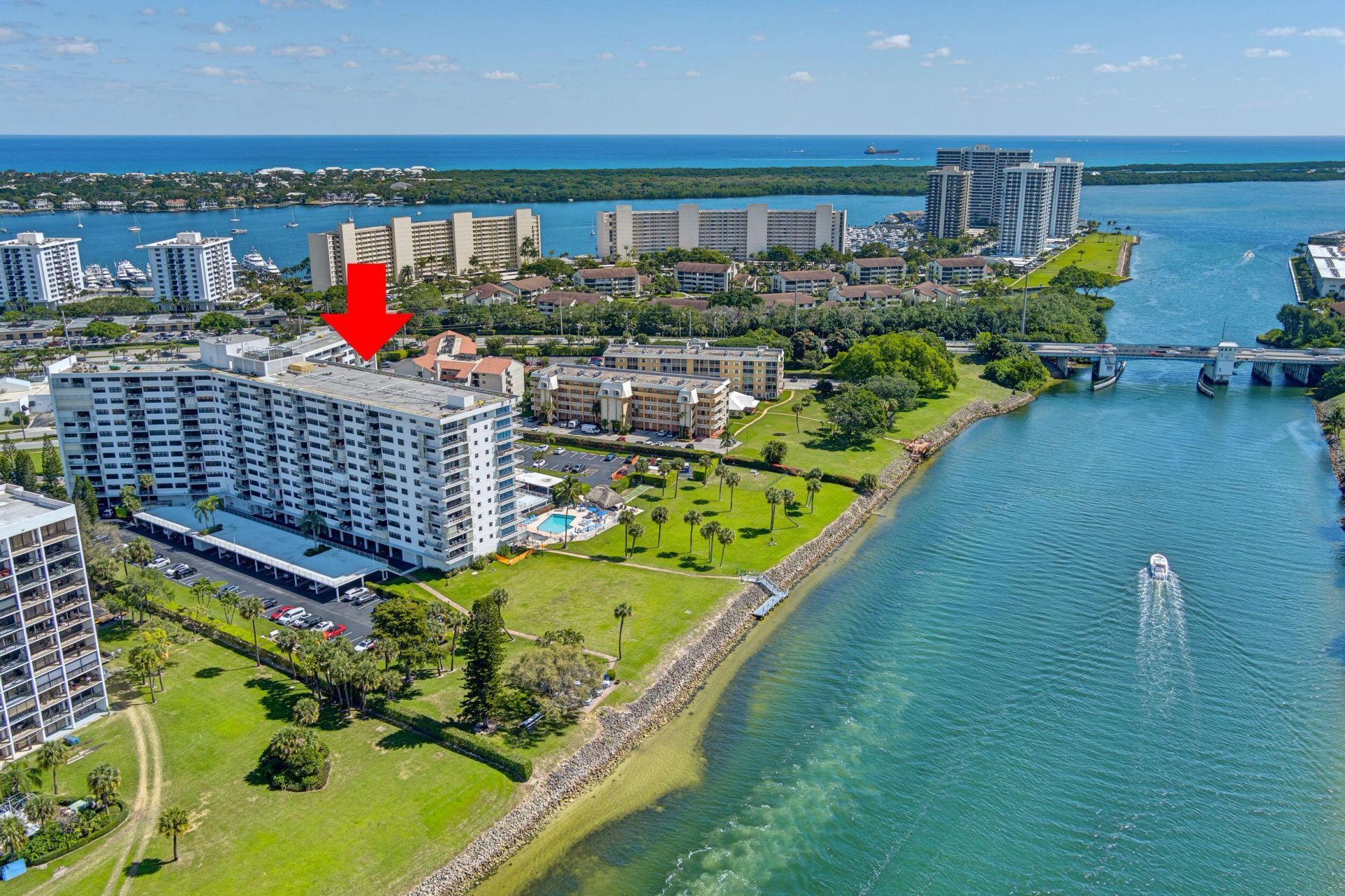 336 Golfview Road, Unit 905, North Palm Beach, FL 33408 Photo