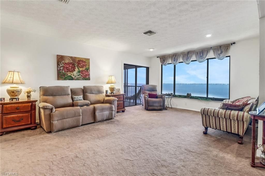 4015 SE 20th Pl, Unit 503, Cape Coral, FL 33904 Photo